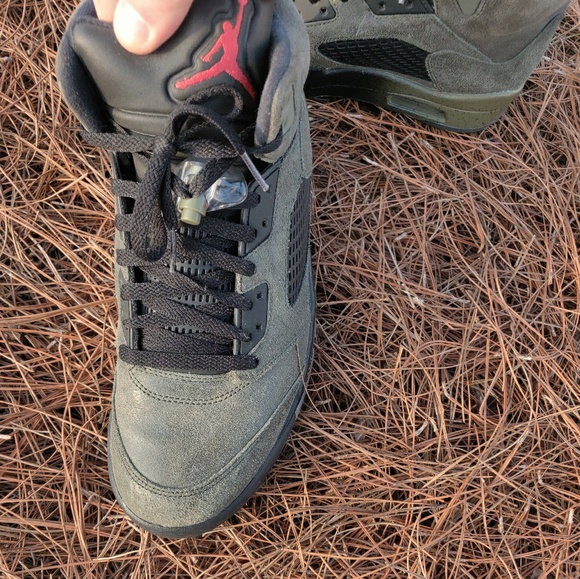 Nike Air Jordan 5 Fear Pack - Picture 3 of 3